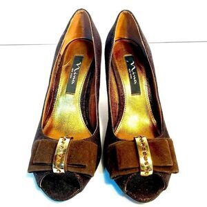 NINA BROWN SUEDE AND COPPER HEELS SIZE 6.5